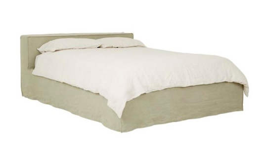 Vittoria Escape Slipcover Bed